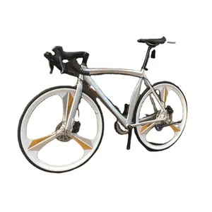 Nova roda de raio da peça única da bicicleta da liga de alumínio 700c
