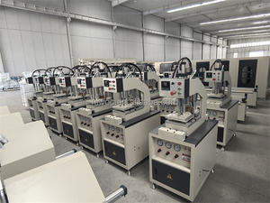 Machine à souder à tête unique pour fenêtres et portes en PVC de type nouveau 2025 - Product Image 3