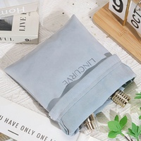 Benutzer definiertes Logo gedruckt Blue Velvet Draw string Parfüm Geschenk Schmuck Verpackung Staubbeutel Luxus Samt Hochzeits bevorzugung Aufbewahrung beutel