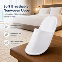 Chaussons jetables haut de gamme pour hôtel, en tissu blanc de qualité supérieure, à bout fermé, à usage unique, pour l'accueil et la réapprovisionnement des équipements hôteliers