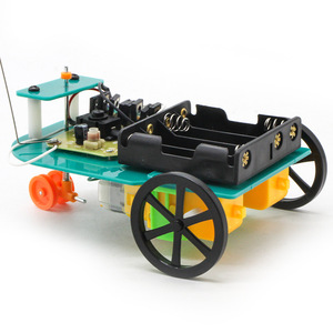 Kit de voiture télécommandée R3W6, jouet éducatif en plastique 27MHz pour expériences scientifiques, âge 7-9 ans - Product Image 2