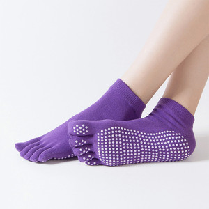 Calcetines tobilleros antideslizantes para yoga con cinco dedos y parte inferior de látex de algodón transpirable - Product Image 5