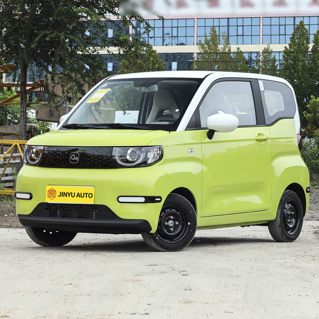 Chery QQ Ice Cream 2026 New Model Mini Electric Car 3-door 4-seat Hatchback CLTC Range 220km New Energy Vehicle