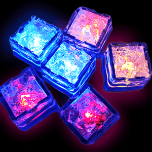 Vente chaude PS LED Ice Cube Cube Bar Flash Lent Rapide Changement Automatique Couleur pour Thanksgiving <span class=keywords><strong>Forme</strong></span> Carrée - Product Image 5