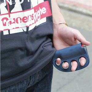 Nouveautés Offres Spéciales Étui à Briquet Simple en Cuir Noir avec Logo Personnalisé - Product Image 3