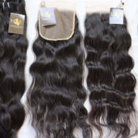 Paquet de cheveux humains vierges de temple indien brut de qualité 12A lâche style ondulé et bouclé avec fermeture en dentelle HD et frontale