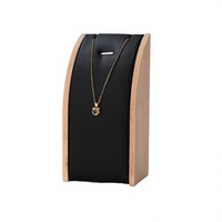 Présentoir à Colliers en Bois Personnalisé en Forme de U, Support Courbé Rembourré en Cuir PU pour Bijoux, Barre Métallique, Vitrine de Boutique, Modèle TN