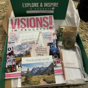 Kit de création de vision board 2026 personnalisable avec impressions, images, citations et mots – Album artistique pour créer des vision boards puissants et des albums de scrapbooking - Product Image 1