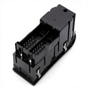 สวิตช์หน้าต่างรถบรรทุก MAN TGA TGS tgx หมายเลขชิ้นส่วนที่ใช้ได้กับ81258067097 - Product Image 3