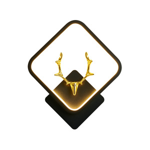 โคมไฟติดผนัง LED หรูหราทันสมัยสำหรับตกแต่งบ้านในร่มที่สร้างสรรค์ทางเดินห้องนอนไฟข้างเตียงรีโมทควบคุมการติดตั้งปิดภาคเรียน - Product Image 6