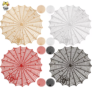 Tappetino da Tavolo Tgyw di Alta Qualità, Design Ragnatela di Halloween, Antiscottatura e Antiscivolo in PVC per Ristoranti e Hotel - Product Image 1
