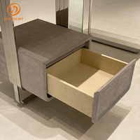 Ensemble de coiffeuse en cuir marbrée à base métallique meubles de chambre à coucher coiffeuse moderne de luxe pour maquillage