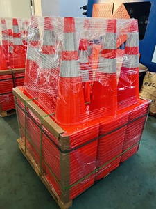 Vente en gros de cônes de signalisation en PVC personnalisés |   Couleurs de sécurité vives |   Directement de l'usine - Product Image 3