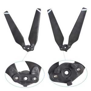 Hélices Plegables de Fibra de Carbono 8330F para <span class=keywords><strong>Mavic</strong></span> Pro, Accesorios - Product Image 1