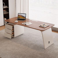 Bureau d'ordinateur exécutif en bois massif, design moderne et luxueux, durable, écologique, avec rangement