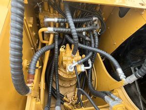 รถขุดตีนตะขาบ CAT 320D มือสองจากญี่ปุ่น ขนาด 20 ตัน คุณภาพสูง สภาพดี พร้อมขาย ได้รับการรับรองมาตรฐาน CE - Product Image 5