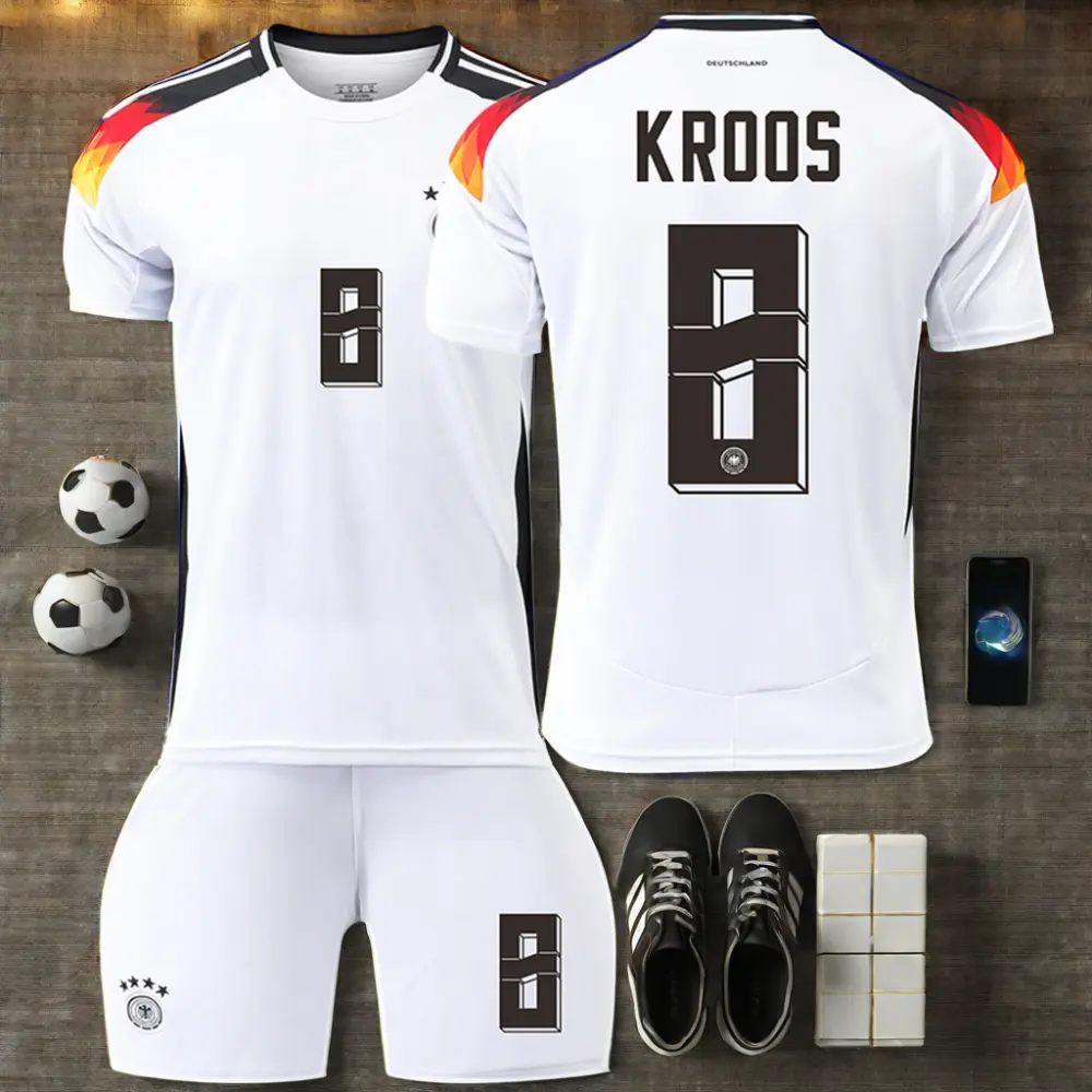 Kroos #8 Europese Cup Duitse Thuisvoetbaluniformen Voor Volwassenen, Polyester Met Korte Mouwen, Alleen Jersey