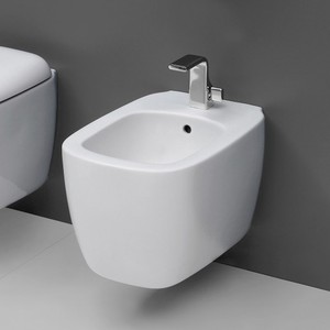 Flaminia, juego de bidé moderno para colgar en la pared, dispositivo de limpieza de inodoro de cerámica de fácil instalación con rociador Vertical para uso en baños y hoteles - Product Image 1