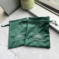Sacs d'emballage de maquillage cosmétiques en velours recyclables personnalisés pochettes sac de vêtements de luxe à cordon
