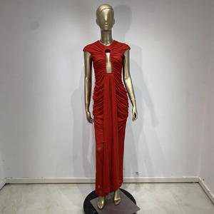 유럽 미국 여자의 <span class=keywords><strong>2025</strong></span> 가을 섹시 중공 허리 주름 단색 바닥 길이 Bodycon 짠 빨 파티 원피스 100% - Product Image 2