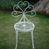 Chaises de bistrot rustiques en fer forgé pour patio, confortables, blanches, imprimées UV, imperméables et durables pour jardin et extérieur