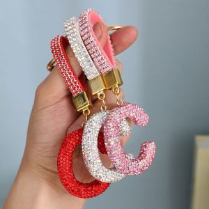 Llavero Personalizado de Metal con Letras de Diamantes Brillantes y Pedrería para Coche - Product Image 6