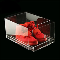 Boîte de présentation de chaussures en acrylique transparent de type tiroir, organisateur de rangement pour chaussures en acrylique, boîte de présentation de chaussures en acrylique gravée sur mesure, vente en gros