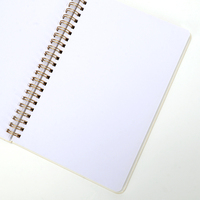 Carnet tendance à imprimé léopard, très populaire au Japon pour les tâches scolaires et la planification quotidienne des étudiants