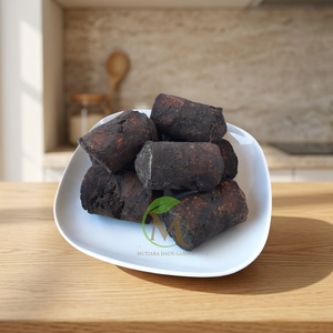 Extracto Herbal Auténtico de Wild Gambir Koto Tabung, Empaquetado en Bolsa de Yute, Almacenamiento en Seco, 2 Años de Vida Útil, Marca Mutiara Daun Gambir - Product Image 3