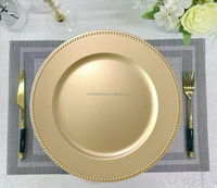 Assiettes de charge en plastique transparent décoration de mariage en acrylique 13 pouces plaque de charge en plastique noir vente en gros