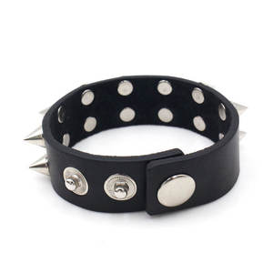Brazalete de Cuero PU con Púas Negras, Estilo Punk, Joyería Unisex, Diseño Geométrico, Aleación de Zinc, Plateado - Product Image 4
