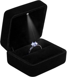 <span class=keywords><strong>Sesi</strong></span> precio competitivo Día de San Valentín caja negra joyería terciopelo anillo de bodas caja cuadrada para compromiso - Product Image 2