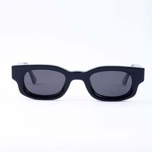 Lunettes de soleil polarisées carrées rétro 2025 pour hommes et femmes avec logo personnalisé, verres TAC, petite monture en acétate, protection UV400 pour la conduite - Product Image 4