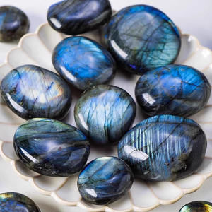 Wholesale Labradorite Palms <b>Crystal</b> Gift Oval Home Decoration Mascot Energy Healing Engraving Other <b>Crystal</b> Crafts - Product Image 5