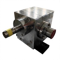 Pompe doseuse volumétrique à engrenages de haute précision 240cc/rev en acier inoxydable pour le transport de produits chimiques, DMAC, DMA et solvants organiques