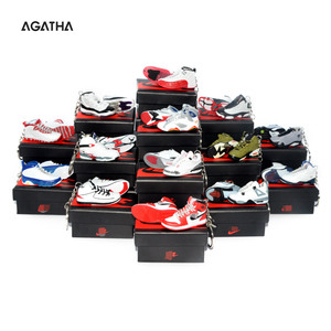 Wholesale Designer Hand Printed PVC Basketball Shoe Key chain Jordan 1 Mini Sneaker 3d Keychain With Box