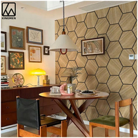 KINGMAN Modern su geçirmez meşe ahşap kaplama altıgen Akupanel ahşap akustik duvar panelleri daire için Polyester ahşap paneller