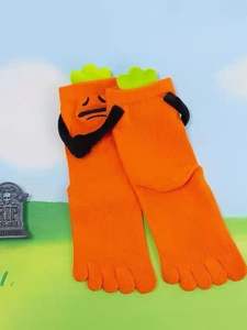 Automne été cinq orteils chaussettes mignon abstrait dessin animé mi-mollet équipage respirant siamois <span class=keywords><strong>Lippo</strong></span> cynique carotte Sexy dessin animé chaussettes - Product Image 5