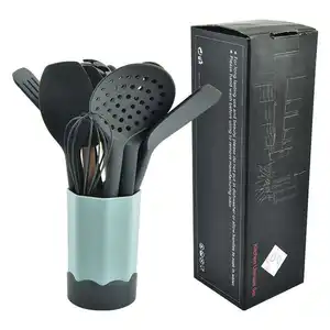 2024 New Customization Kitchen Tool Silicon Cooking Set With Wooden Handle Silicone Kitchen Utensil Set