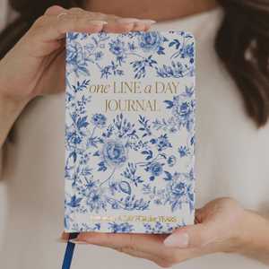LABON Diario de Memoria de Cinco Años con Una Línea por Día, Tapa Dura Floral, Diario Sin Fecha de 5 Años, Cuaderno de Reflexión Rayado, Regalo de Papelería - Product Image 1