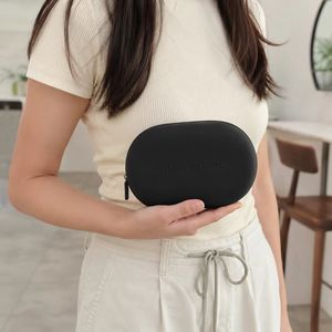 Wholesale Silicone <b>Makeup</b> Organizer Bag <b>Compact</b> Travel Toiletry Pouch Water Resistant Zipper Case Custom Branding OEM - Product Image 1