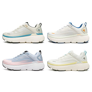 Zapatillas Deportivas Clásicas AKIII Ligeras y Robustas con Tacón de 5.5 cm para Comodidad Diaria y Estilo Urbano Moderno - Product Image 2