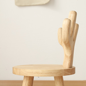Taburete de Madera Maciza con Forma de Ciervo, Color Natural, Silla Infantil de Estilo Nórdico con Temática Animal - Product Image 3