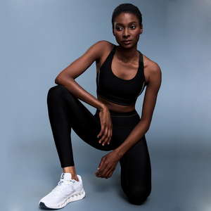 Soutien-gorge de sport léger SHINBENE à bretelles réglables, dos nageur, débardeur court de course à impact élevé avec logo frontal - Product Image 6