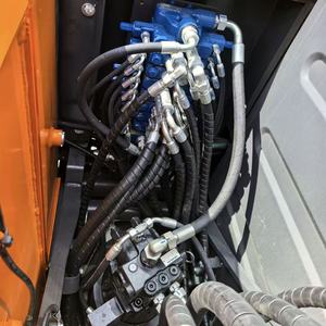Excavadora Doosan DX80D de 7.65 Toneladas en Venta, Excavadora Hidráulica Usada con Bomba de Motor, Sistema de Cojinetes LS, Ahorro de Combustible, Bien Mantenida - Product Image 6