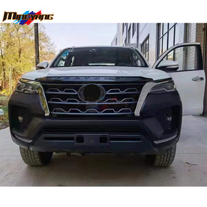 Kit carrozzeria bodykit paraurti auto design VRZ di alta qualità per Toyota Fortuner 2016-2021 fino a Legender con faro a LED - Product Image 4