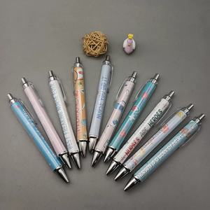 पारदर्शी खोखले प्लास्टिक रोल डिय चित्र सम्मिलित बॉलपॉइंट पेन 1.0 मिमी काले लेखन पंख शरीर कस्टम लोगो छात्र स्टेशनरी - Product Image 1