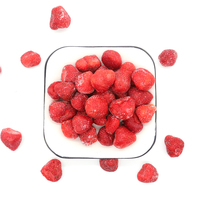 Nouvelle saison prix d'usine en gros IQF fraise congelée egypte noyau rouge à l'intérieur des fruits frais pour confiture de jus