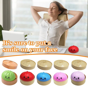 Nouveauté 2026 : Boules anti-stress sensorielles Fidget en forme de raviolis colorés, à presser, pour soulager le stress, avec cuiseur vapeur alimentaire - Product Image 3