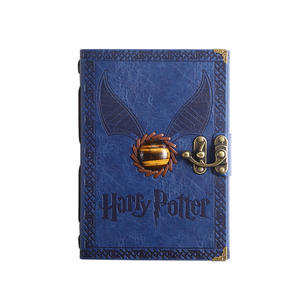 Cuaderno de Cuero Retro Original de <span class=keywords><strong>Harry</strong></span> <span class=keywords><strong>Potter</strong></span>, Manual de la Academia de Magia con Gema del Snitch Dorado, <span class=keywords><strong>Libro</strong></span> de Hojas Sueltas - Product Image 5